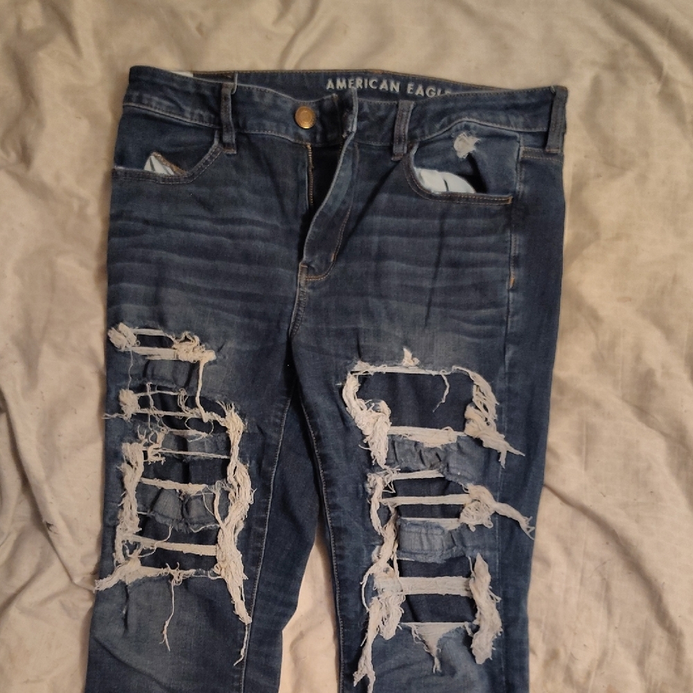 American Eagle Outfitters Women's Ripped Blue Skinny Jeans